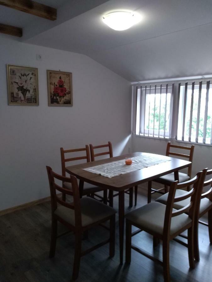 Apartman Nina Licko Petrovo Selo Extérieur photo